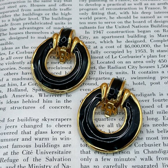 Vintage 1980s Style Statement Clip-On Earrings, Gold Tone with Black Enamel - Picture 4 of 10